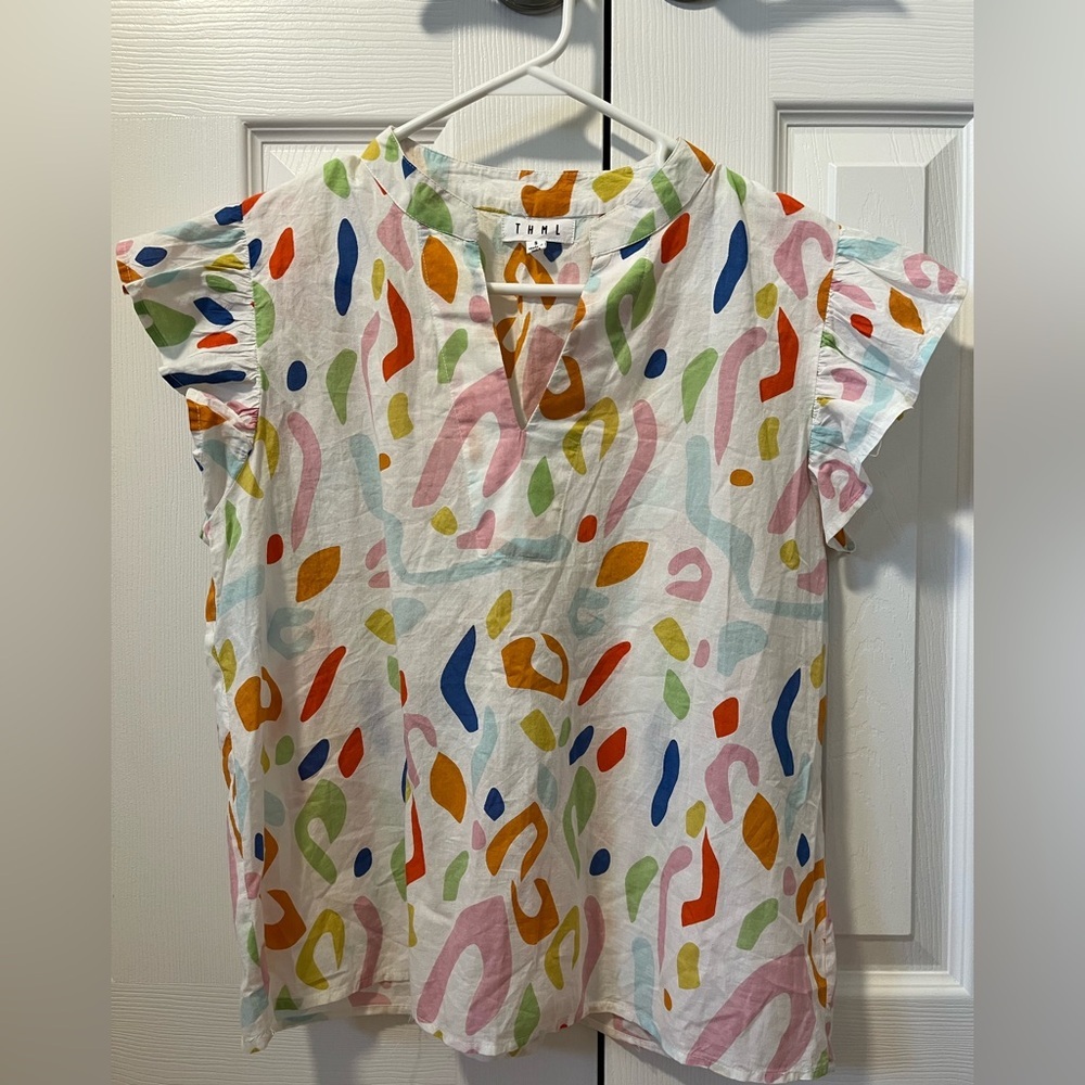 THML Abstract Print Flutter Sleeve Blouse Size S - Picture 4 of 9